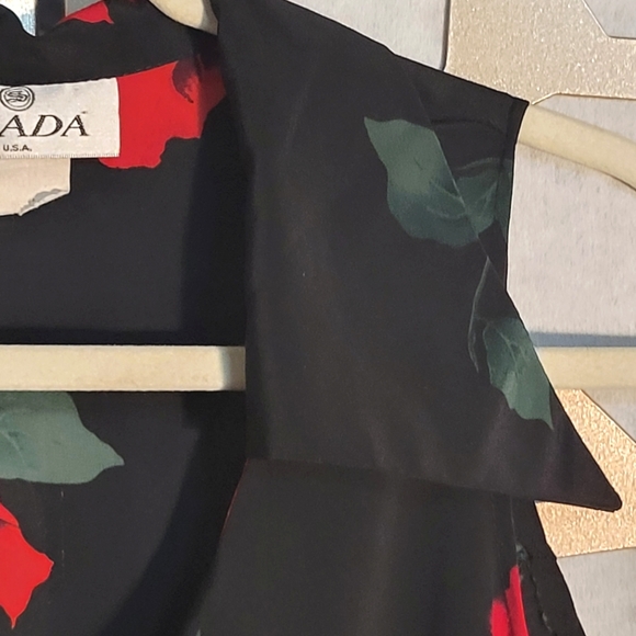 VINTAGE SSADA Rose Sleeveless Dress - Picture 2 of 12